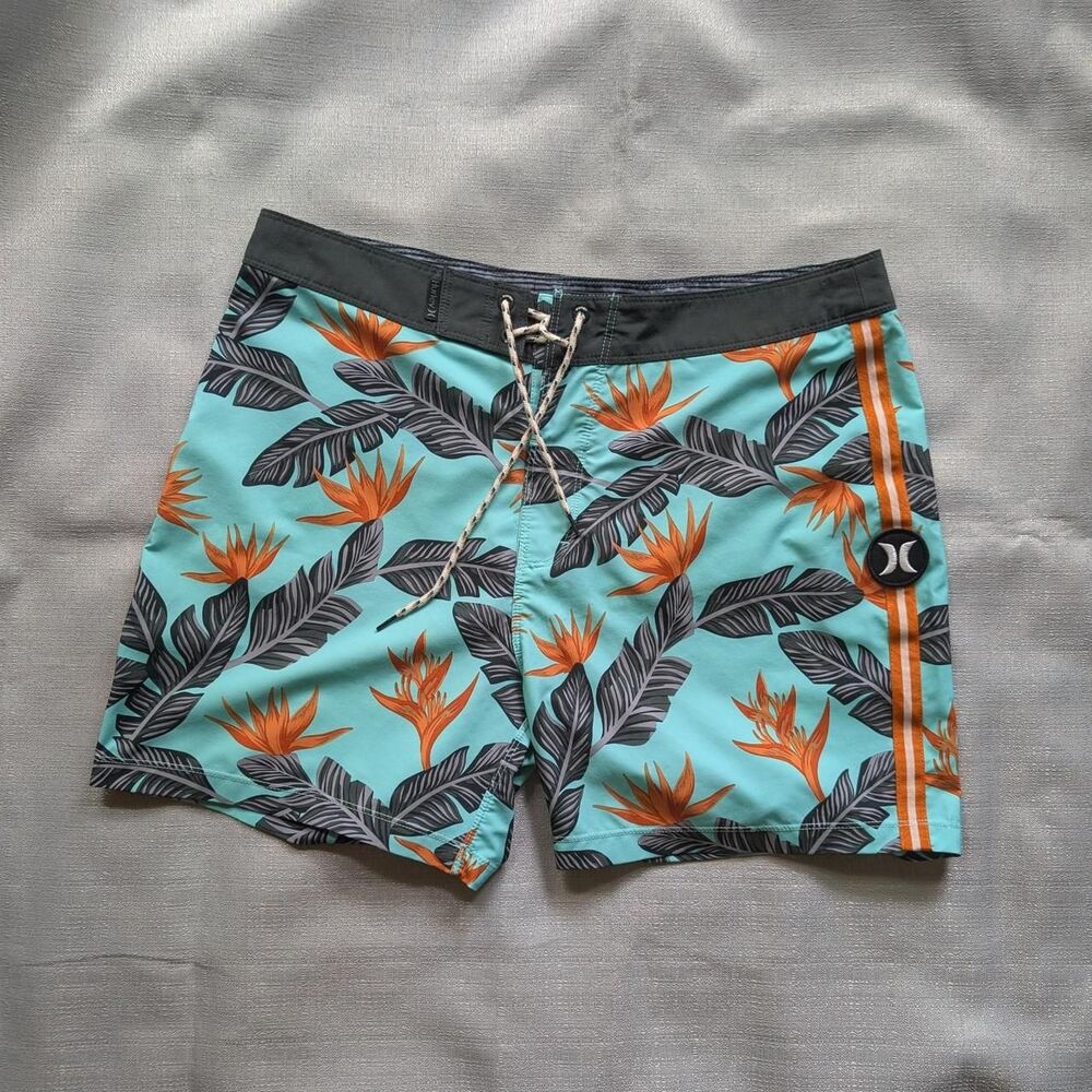Hurley Graphic Print Board Shorts Men's size 31